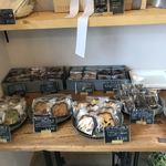 マコズ ベイクショップ - 焼菓子のコーナー