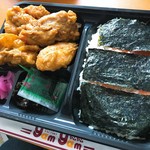 ヤムヤム - ミニザンギ弁当
      ザンギをカレーザンギに、ご飯を海苔めんたいに 変更