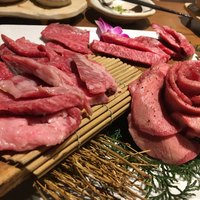 大衆肉酒場 こだわり米 匠 - 特選希少部位４種