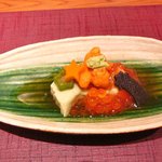 本城 - 【枝豆豆腐、イクラ、ウニにトマトのジュレ】◎2011/7