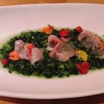 モロヘイヤ、オクラ、ツルムラサキのスープと金目鯛