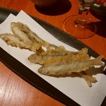 魚こころ - 稚鮎の天ぷら。