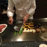 新横浜プリンスホテル - 整列して焼かれる姿は圧巻