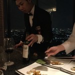 新横浜プリンスホテル - シャトー・スータール1992年のヴィンテージとの説明