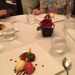 新横浜プリンスホテル - ノルウェーでは取り放題のフルーツも日本では貴重