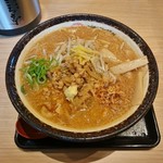 吟醸味噌らーめん まごころ亭 - 吟醸味噌らーめん 720円