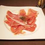 ジャッジョーロ ハーブハウス - プロシュットとグリッシーニ(1000円)のプロシュット