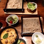 hinaiyakoume - ハーフの親子丼とハーフの盛り蕎麦