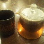 中華料理 HACHI - プーアル茶 300円 