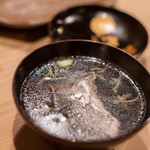 うを徳 - [魚荒]（あら）の骨邊肉（あら）、潮汁（うしほじる）