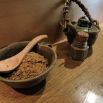 ビッグヘビーキッチン - 卓上常備品 ：梅和えもやし、魚粉、柚子胡椒