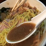 一条流がんこ総本家分家四谷荒木町 - 濃厚なワタリガニスープ