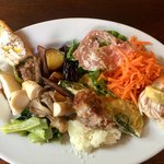 ラ クチーナ ヴェンティトレ - この量が前菜！