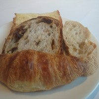 24/7 restaurant - パン４種類