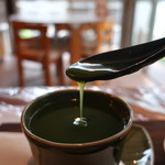 浮舟台茶房 ゆぅ - 抹茶のくず湯リフトアップ