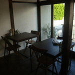 CAZI CAFE - 古さを残すお洒落な店内