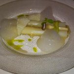 アルピーノ - 前菜のホワイトアスパラ