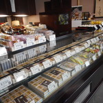 大坂屋本店 - 店内
