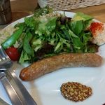 さかづき Brewing - ニュルンベルガーソーセージのワンプレート