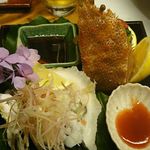 島津寿し - おまかせ 10,000円 ⑧毛ガニ ボイル、⑨酢の物 生牡蠣かき、⑩鱧ハモ湯引き 2018年06月