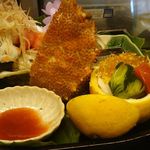 島津寿し - おまかせ 10,000円 ⑧毛ガニ ボイル、⑨酢の物 生牡蠣かき、⑩鱧ハモ湯引き 2018年06月