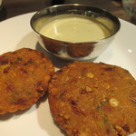 ミナミ キッチン - パリップワダ 