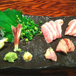Binchoutan Yakitori Sasaya - ４種刺し盛