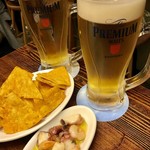 PRONT IL BAR - イブニングッドセット¥690
      トルティアチップとシーフードの塩麹マリネ