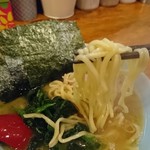ラーメン 洞くつ家 - 麺リフト　のりぴー製麺(18-06)