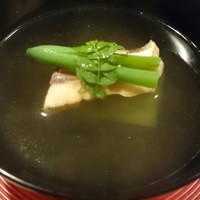 明日香 北千住店 - 椀物（ワラサと冬瓜といんげん）