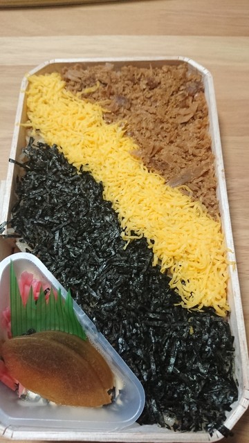 東筑軒 小倉井筒屋店 トウチクケン 平和通 弁当 食べログ