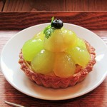 くらしき桃子 - マスカットのタルト。1080円