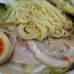 交野きんせい - 麺チャーシュー煮卵