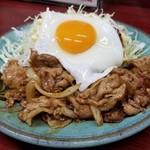 玉蘭 - 豚スタミナ焼き。味醂と醤油を煮詰めただけの調味料で豚肉と玉ねぎを炒めただけなのに、この旨さ❗