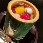 菊乃井 - 竹の器は本物で、色変わりするので色が変われば新しいものにするそうです。