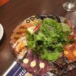 SEAFOOD STAND PACIOREK HANATARE 横浜東口店 - 