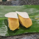 千石寿司 - 生からすみの握り