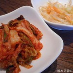 炭火焼肉・韓国料理 KollaBo - キムチ＆ナムル