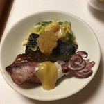 割烹 ままかり - ちい烏賊のぬた、鰯煮付け、蟹身和え物