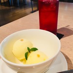あかぎカフェ - 柚子ソルベとアイスハーブティー　670円のセット