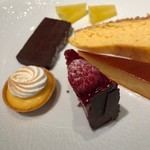 シェ・イノ - 2018/6