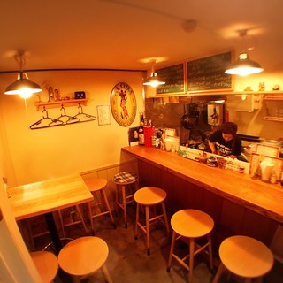 RAINBOW ISLAND KITCHEN_2
