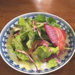 ブリコラージュ ブレッド アンド カンパニー ダイニング・カフェ - サラダ。