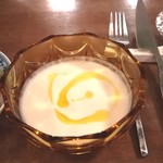 ブリコラージュ ブレッド アンド カンパニー ダイニング・カフェ - スープ。