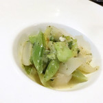 トラットリア フェルマータ - 前菜 / ホワイトアスパラと春野菜、ズワイ蟹のサラダ仕立て