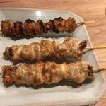 鳥やき串英 - 皮とせせり