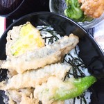 Kyouryourimanchou - 京都名物鱧と琵琶湖産小鮎の天丼
