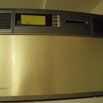 楽観 - BGMはBOSE+iPod、これなって言ったか、売りに来たな