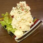 飲んべぇ食堂 らくだ屋 - マッシュポテトサラダ