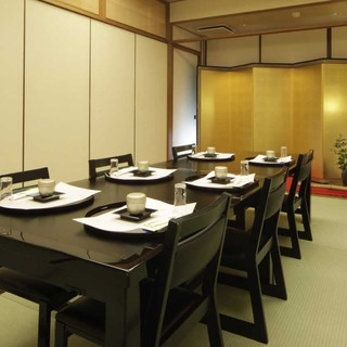 All rooms have tatami chairs or sunken kotatsu seats.